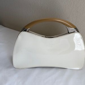 Hand bag